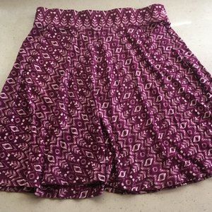Ann Taylor Loft Print Skirt Maroon Purple size MP